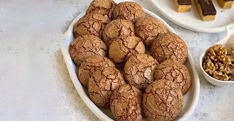 طرز تهیه شیرینی گردویی سنتی تازه