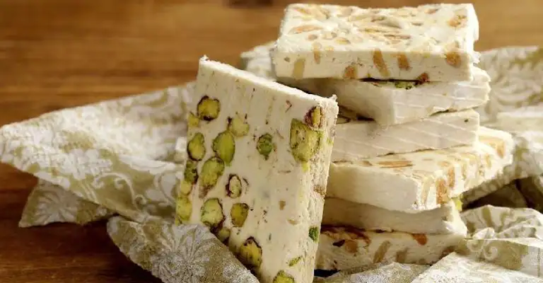 ایده تولید محتوا برای شیرینی های اصفهان
